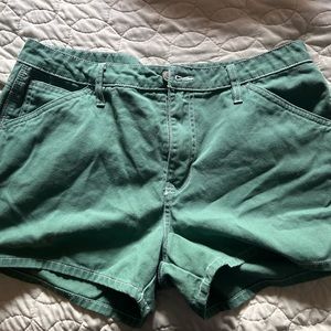 dickies green women’s carpenter shorts